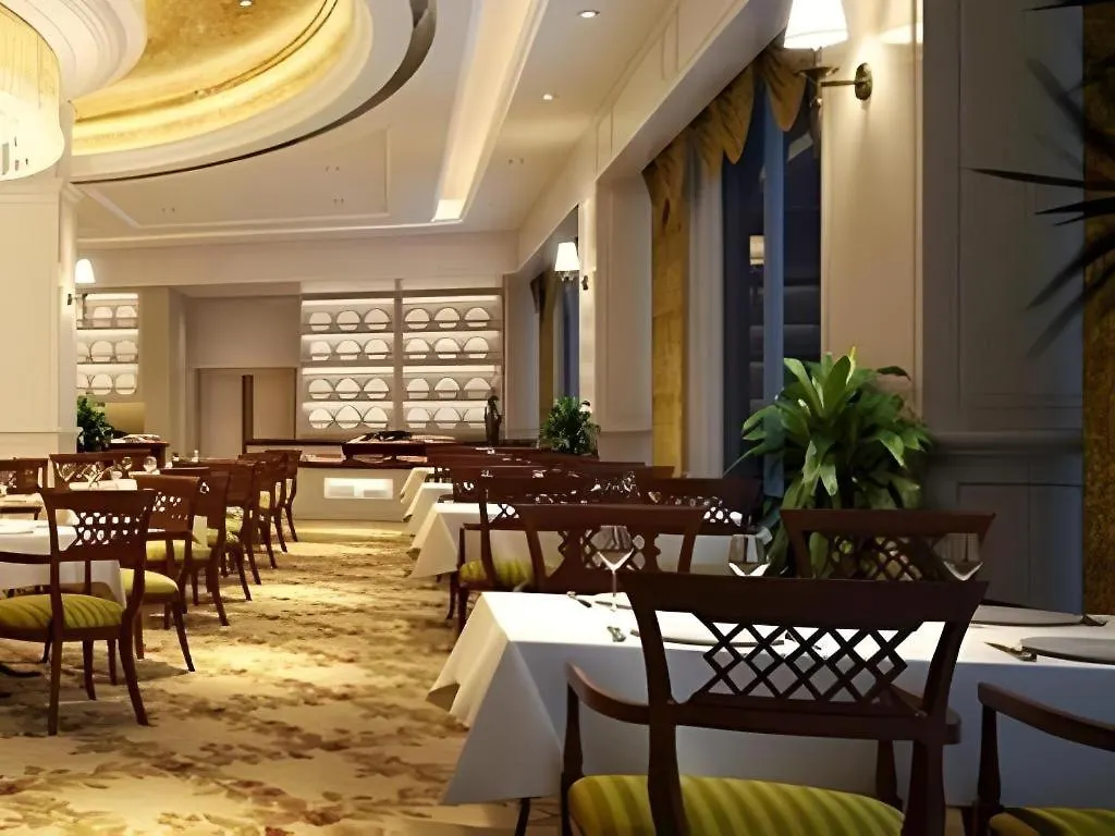 Zhengzhou Yiquan International Hotel 5*,  中国