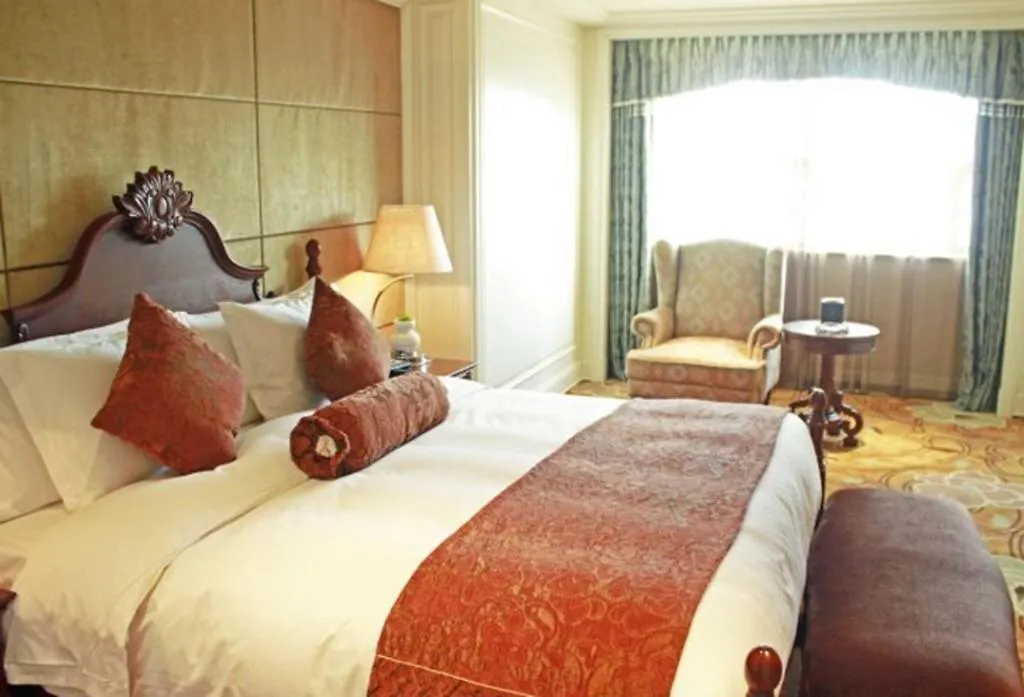 Zhengzhou Yiquan International Hotel