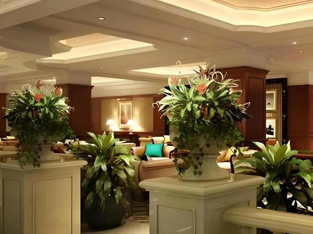 Zhengzhou Yiquan International Hotel